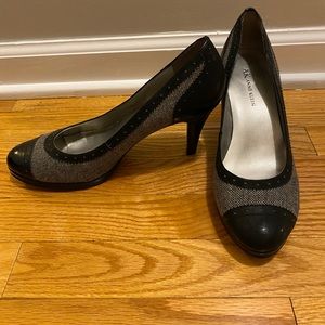 Anne Klein Black Patent Leather Heels